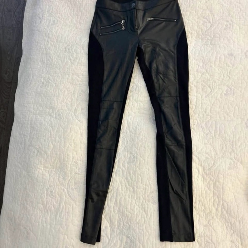 BCBGMaxAzria Black Skinny Leather Pants